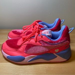 Girl’s Puma V-Day Sneakers